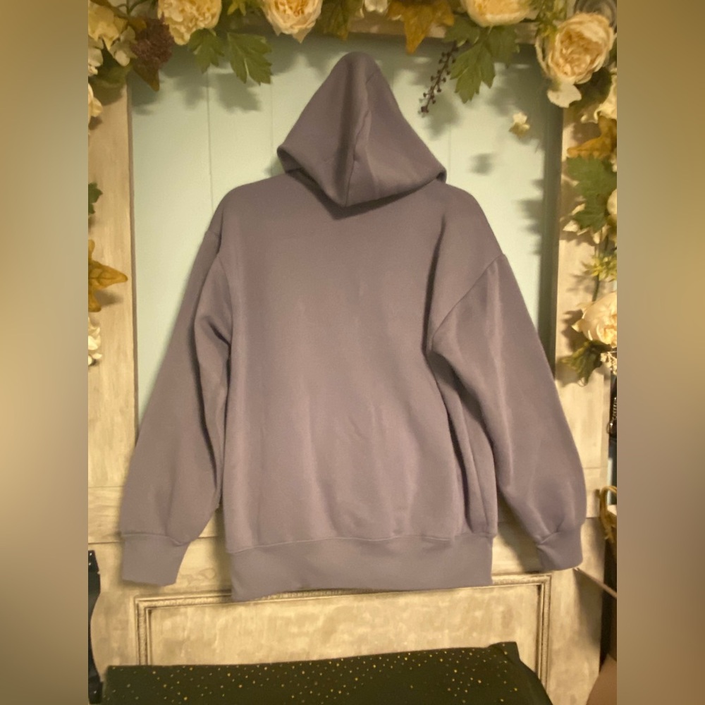 EUC Disney The Nightmare Before Christmas Charcoal Hoodie Size XS - Picture 2 of 8